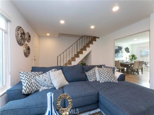 16509  Caballero  30B  Lane, Huntington Beach, CA