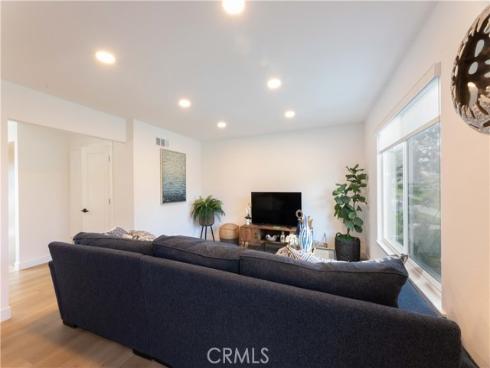 16509  Caballero  30B  Lane, Huntington Beach, CA