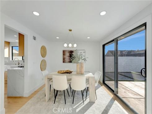 21211  Binghampton   Circle, Huntington Beach, CA