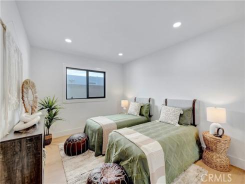 21211  Binghampton   Circle, Huntington Beach, CA