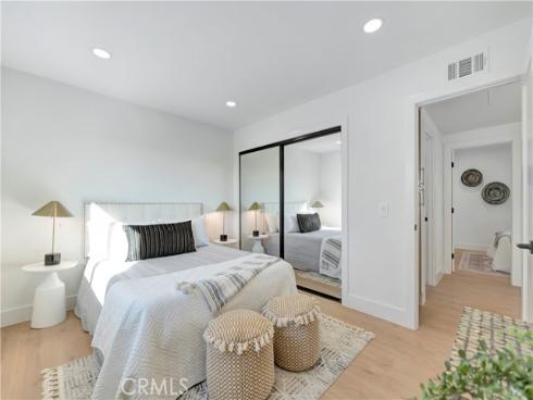 21211  Binghampton   Circle, Huntington Beach, CA