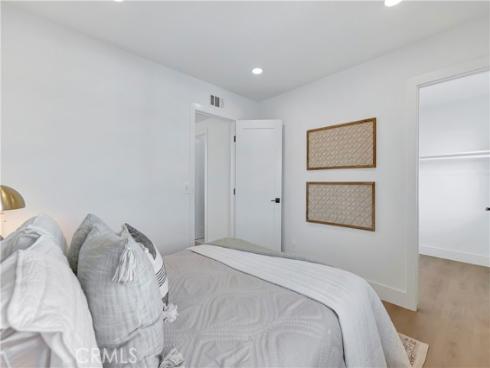 21211  Binghampton   Circle, Huntington Beach, CA