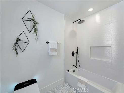 21211  Binghampton   Circle, Huntington Beach, CA