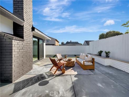 21211  Binghampton   Circle, Huntington Beach, CA