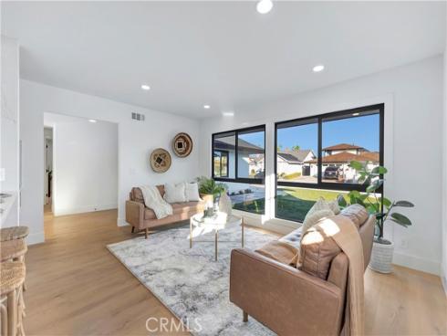 21211  Binghampton   Circle, Huntington Beach, CA