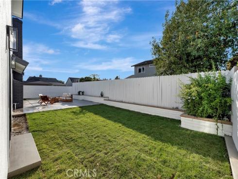 21211  Binghampton   Circle, Huntington Beach, CA