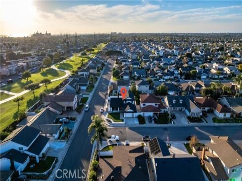21211  Binghampton   Circle, Huntington Beach, CA