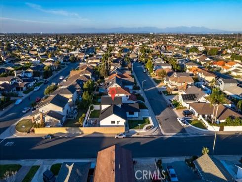 21211  Binghampton   Circle, Huntington Beach, CA