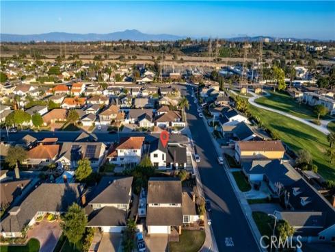 21211  Binghampton   Circle, Huntington Beach, CA