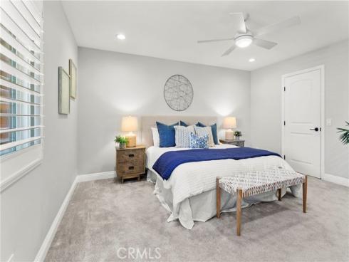 21066  Poolside  , Huntington Beach, CA