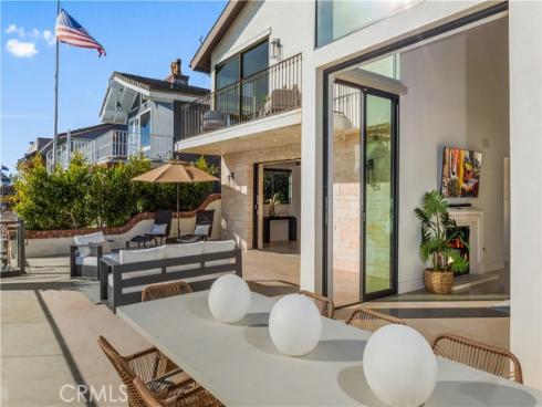 4072  Morning Star  , Huntington Beach, CA