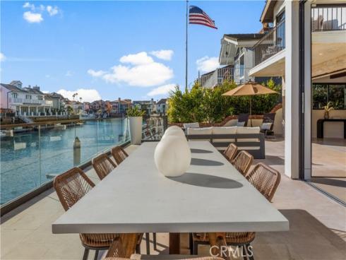 4072  Morning Star  , Huntington Beach, CA