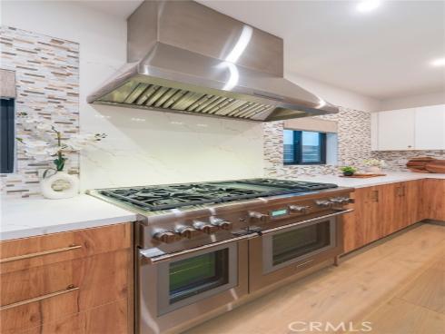 422  20th   Street, Huntington Beach, CA