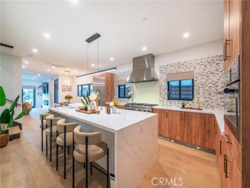 422  20th   Street, Huntington Beach, CA