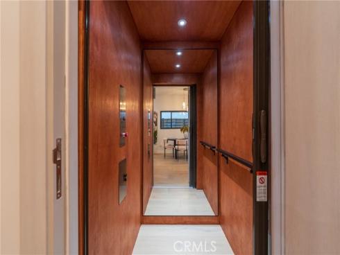 422  20th   Street, Huntington Beach, CA