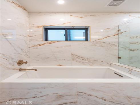 422  20th   Street, Huntington Beach, CA