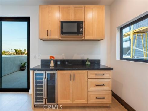 422  20th   Street, Huntington Beach, CA