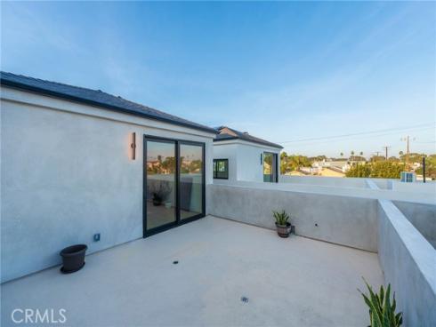 422  20th   Street, Huntington Beach, CA