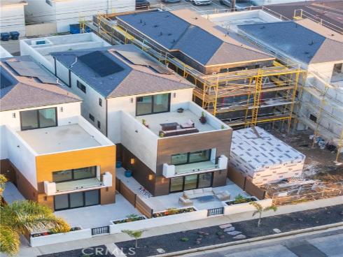 422  20th   Street, Huntington Beach, CA