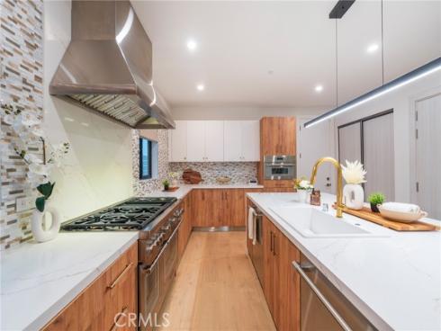 422  20th   Street, Huntington Beach, CA