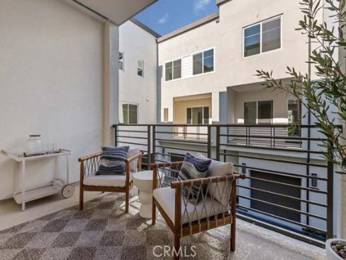 7256 Aura Circle, Huntington Beach, CA