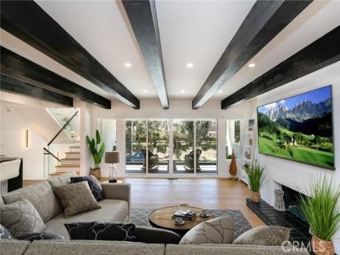 4651 Los Patos , Huntington Beach, CA