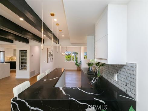 4651 Los Patos , Huntington Beach, CA