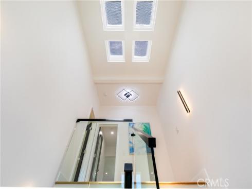 4651 Los Patos , Huntington Beach, CA