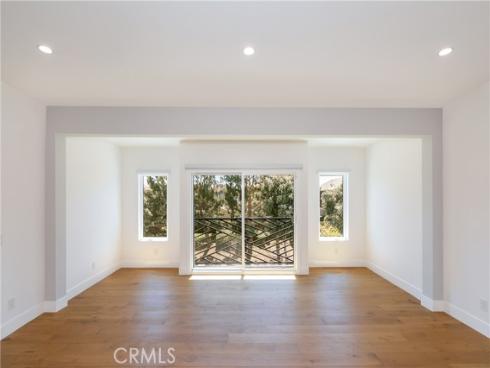 4651 Los Patos , Huntington Beach, CA