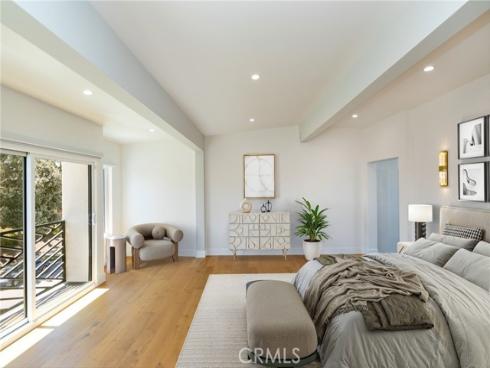 4651 Los Patos , Huntington Beach, CA