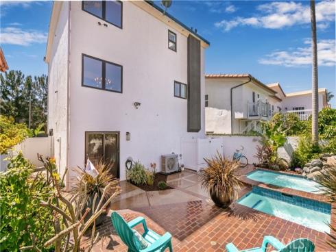 4651 Los Patos , Huntington Beach, CA