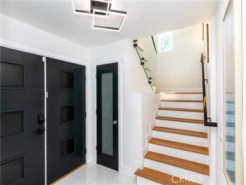 4651 Los Patos , Huntington Beach, CA