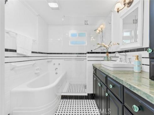 16401  Serenade   Lane, Huntington Beach, CA