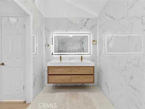 16401  Serenade   Lane, Huntington Beach, CA