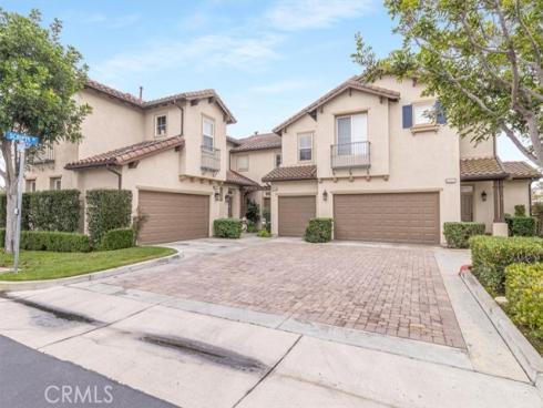 19266 Scripts Court, Huntington Beach, CA