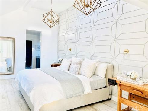 509 8th Street, Huntington Beach, CA