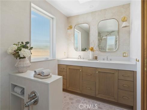 509 8th Street, Huntington Beach, CA