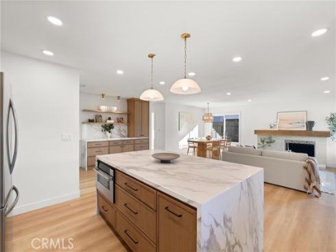 20642 Goshawk Lane, Huntington Beach, CA