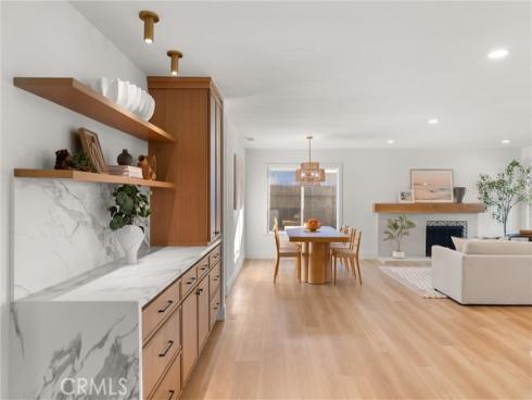 20642 Goshawk Lane, Huntington Beach, CA