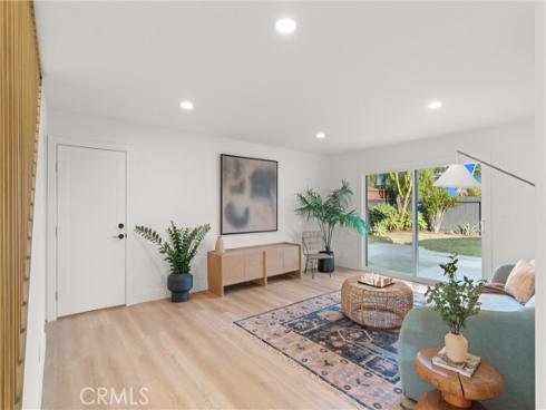 20642 Goshawk Lane, Huntington Beach, CA