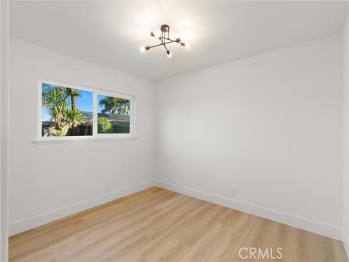 20642 Goshawk Lane, Huntington Beach, CA