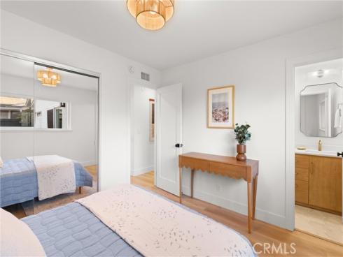 20642 Goshawk Lane, Huntington Beach, CA