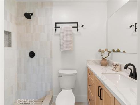 20642 Goshawk Lane, Huntington Beach, CA