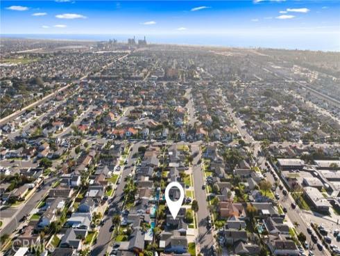 20642 Goshawk Lane, Huntington Beach, CA