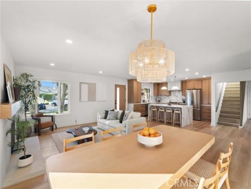 20642 Goshawk Lane, Huntington Beach, CA