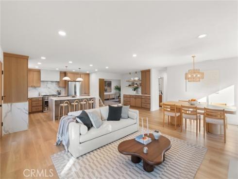 20642 Goshawk Lane, Huntington Beach, CA