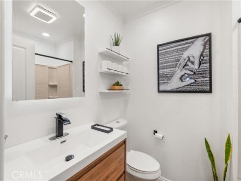 2323 Huntington 904 Street, Huntington Beach, CA