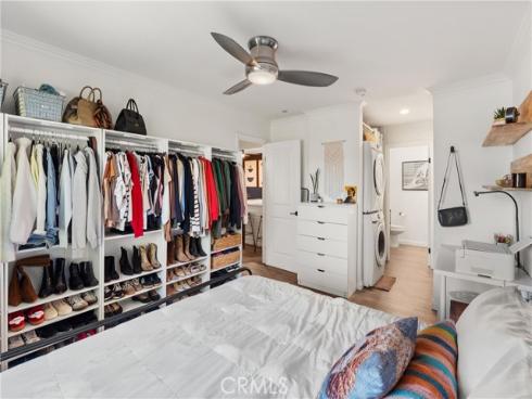 2323 Huntington 904 Street, Huntington Beach, CA