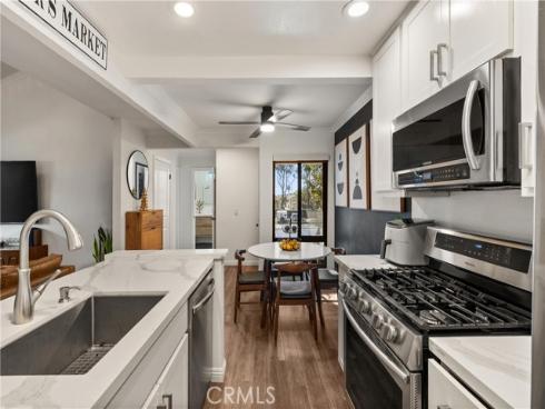 2323 Huntington 904 Street, Huntington Beach, CA