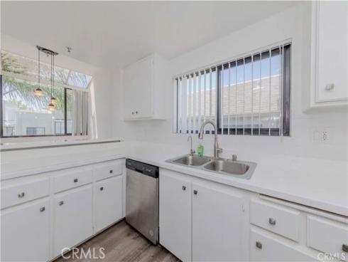 17722 Sergio Cir 203 , Huntington Beach, CA